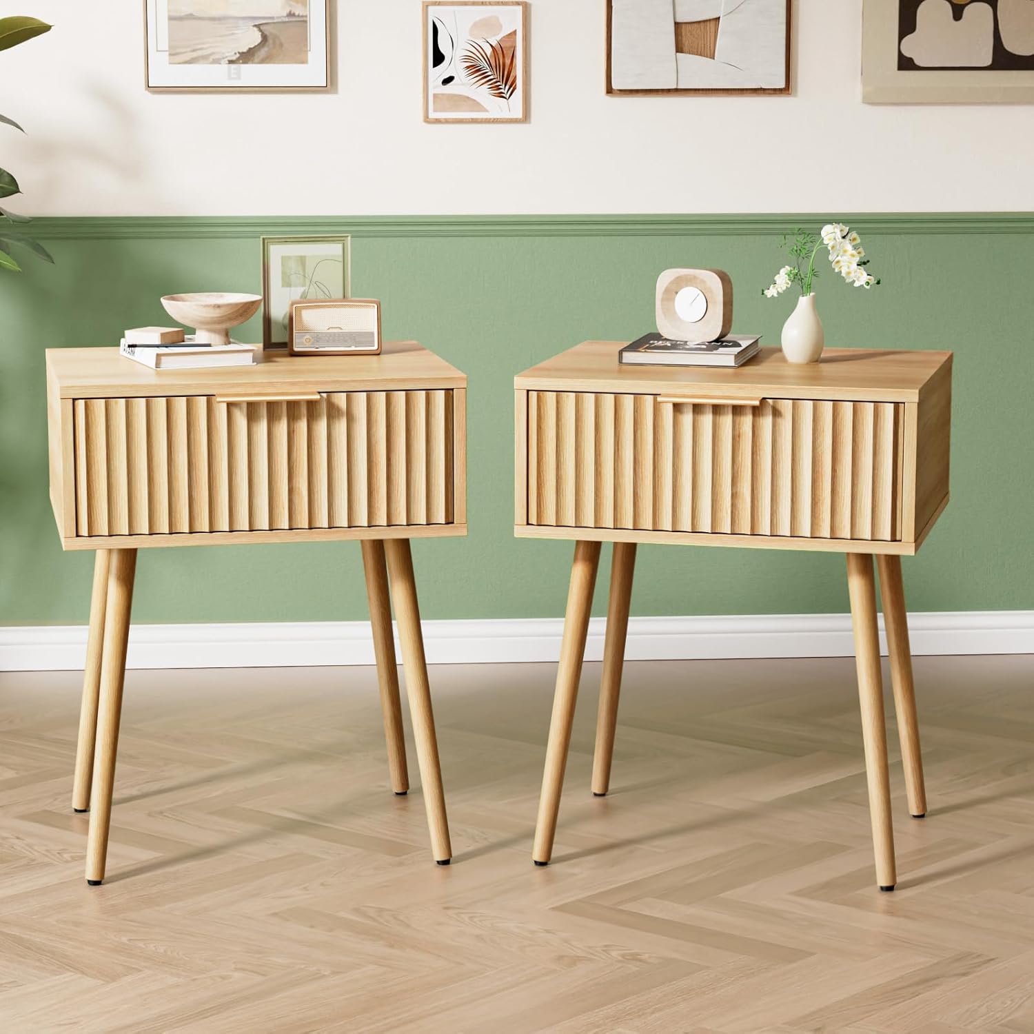 VINGLI Night Stand Set 2, Fluted Nightstands with Drawer, Mid Century Modern Nightstands Set of 2, Bedside Table, End Table, Wood Nightstand for Bedroom, Walnut, 15.75" W*11.81" D*21.85" H