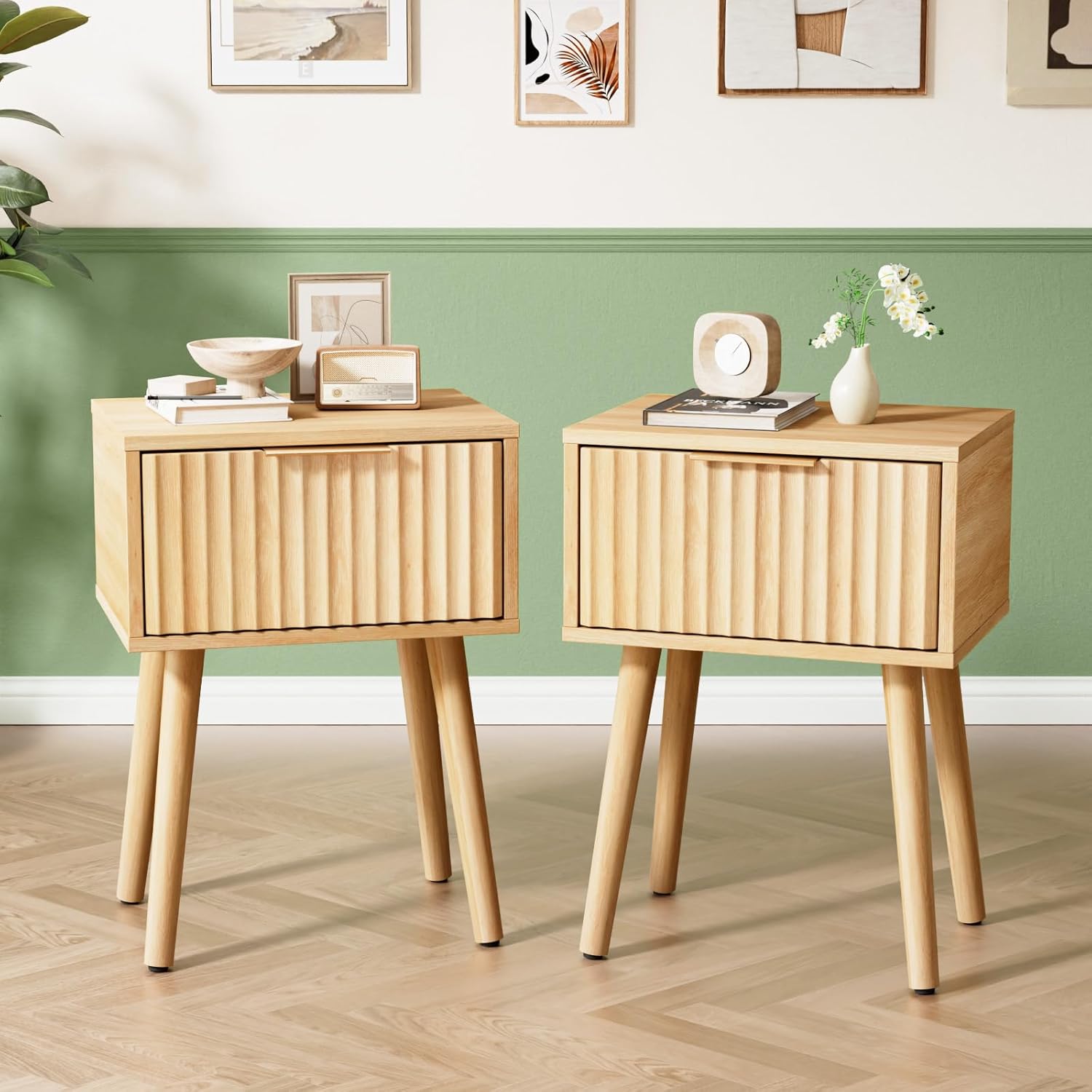VINGLI Night Stand Set 2, Fluted Nightstands with Drawer, Mid Century Modern Nightstands Set of 2, Bedside Table, End Table, Wood Nightstand for Bedroom, Walnut, 15.75" W*11.81" D*21.85" H