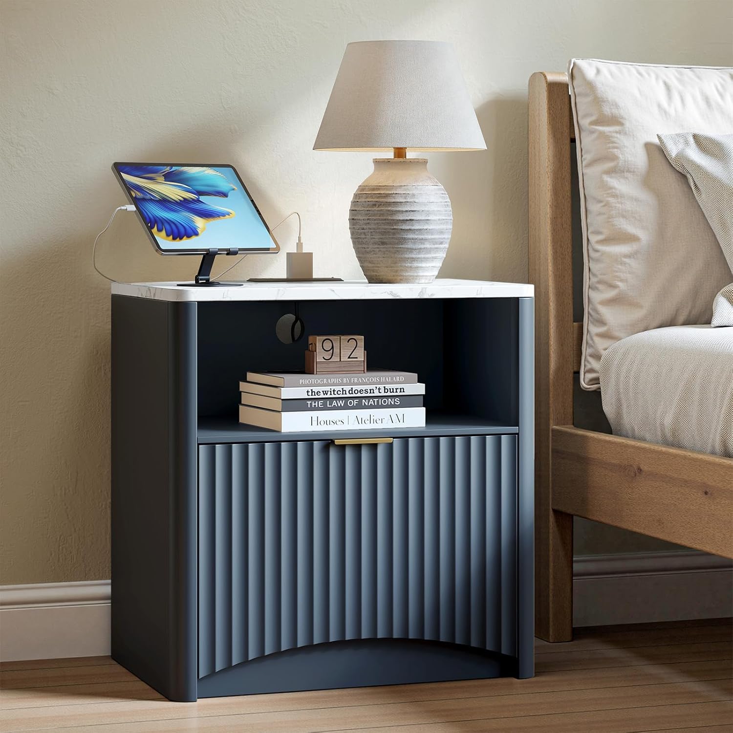 Evermagin Fluted Nightstand Set of 2, Walnut Bedside Table with Drawer and Storage, Wood End Table Mid Century Modern, Large Night Stand for Bedroom