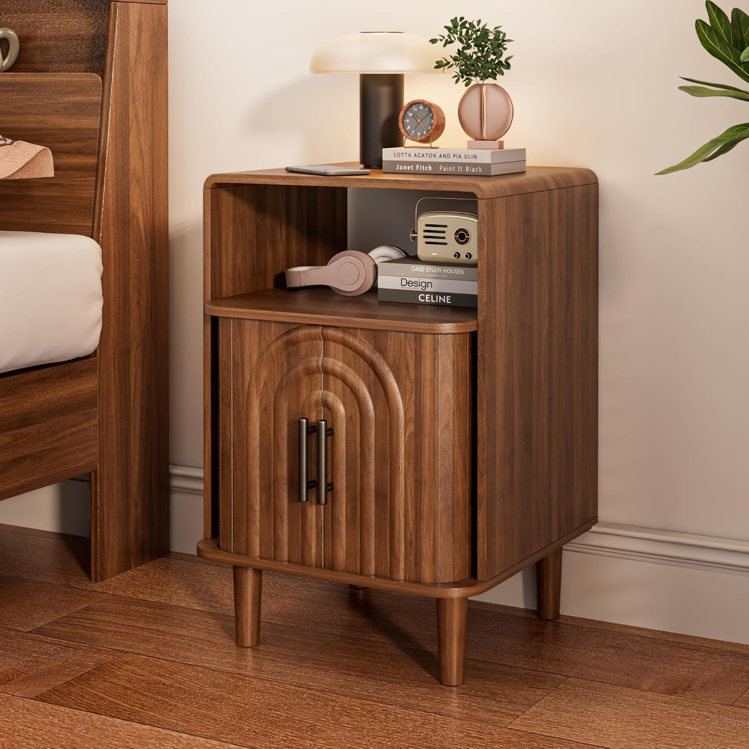 Mid Century Modern Nightstand Set of 2, Small Bedside Table with Door, Fluted Side Table, Vintage Night Stand with Storage, Rustic Wooden End Table, for Bedroom, Walnut, Dark Brown