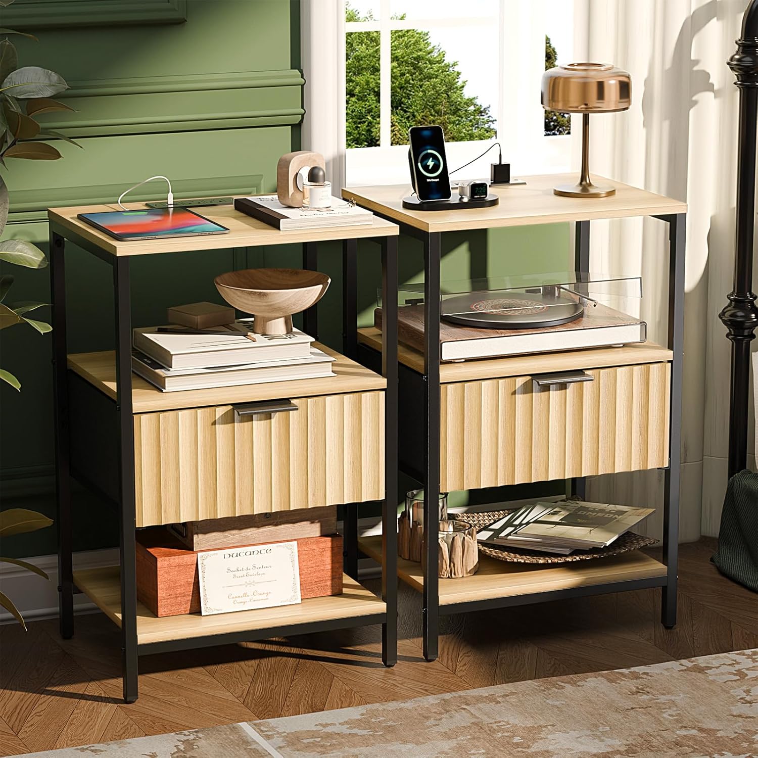 VINGLI Night Stand Set 2, Fluted Nightstands with Drawer, Mid Century Modern Nightstands Set of 2, Bedside Table, End Table, Wood Nightstand for Bedroom, Walnut, 15.75" W*11.81" D*21.85" H