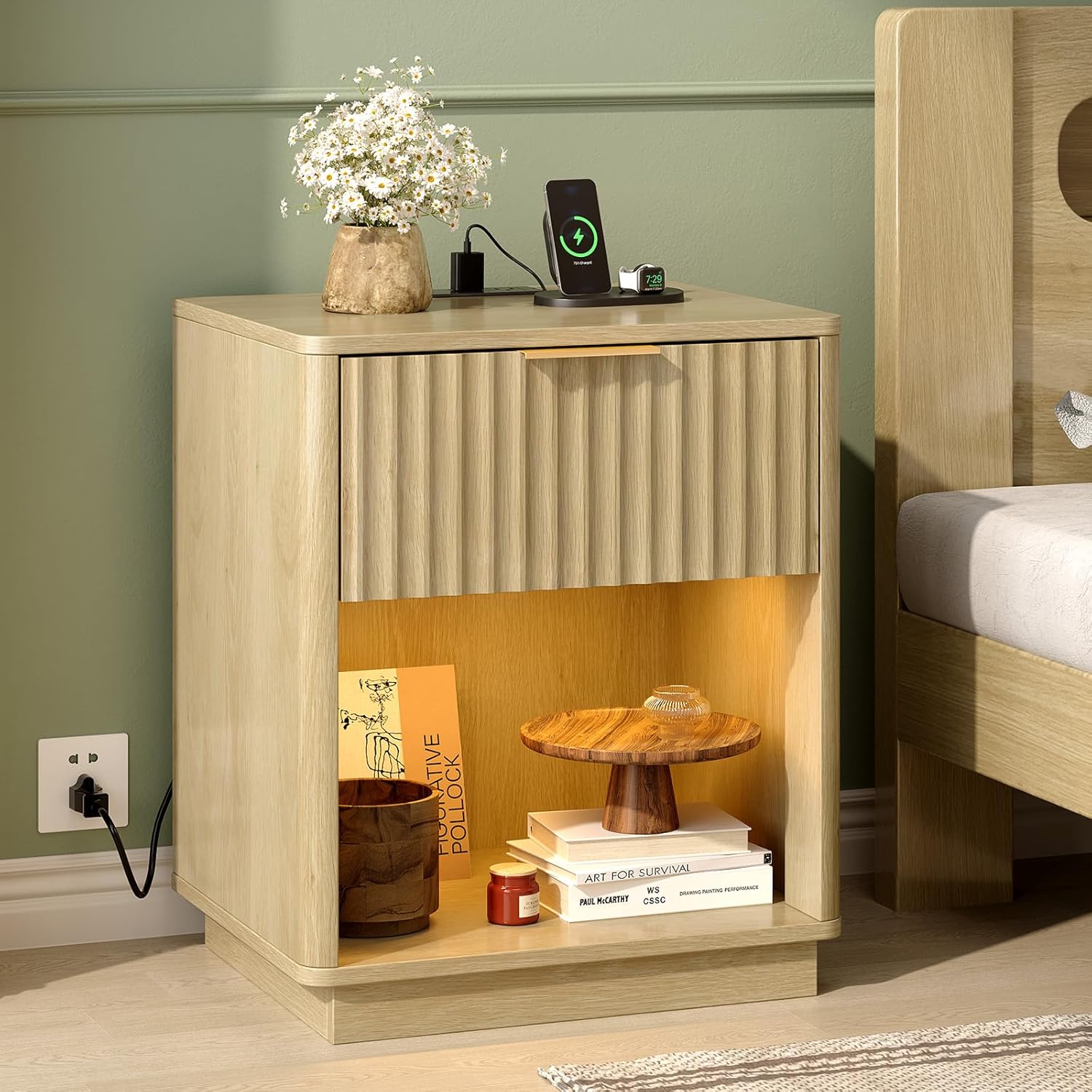 VINGLI Night Stand Set 2, Fluted Nightstands with Drawer, Mid Century Modern Nightstands Set of 2, Bedside Table, End Table, Wood Nightstand for Bedroom, Walnut, 15.75" W*11.81" D*21.85" H