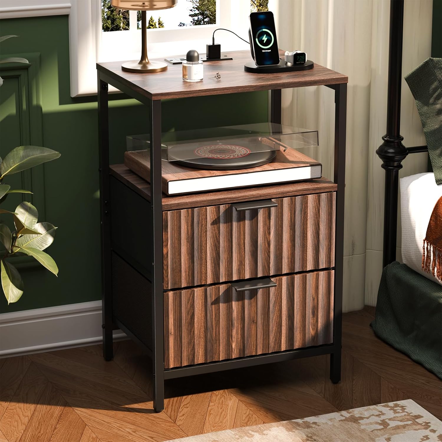 VINGLI Night Stand Set 2, Fluted Nightstands with Drawer, Mid Century Modern Nightstands Set of 2, Bedside Table, End Table, Wood Nightstand for Bedroom, Walnut, 15.75" W*11.81" D*21.85" H