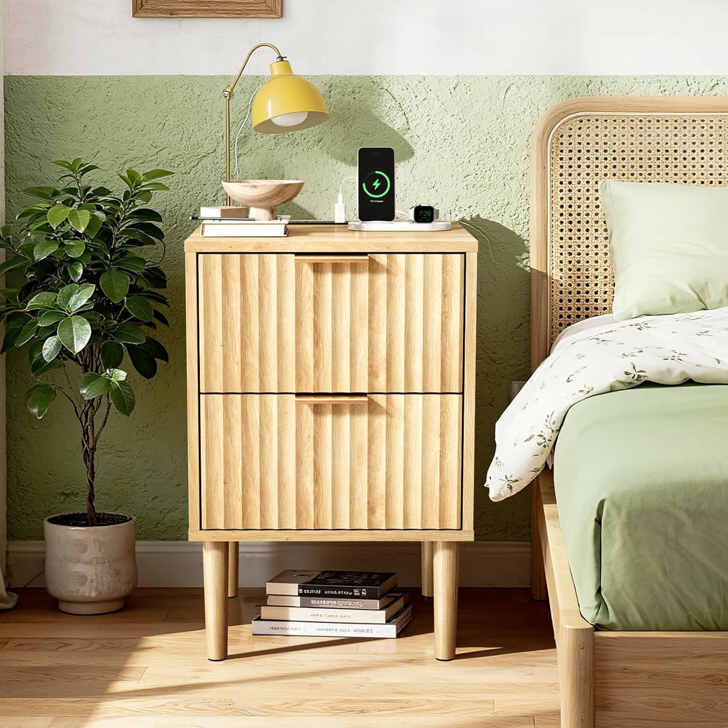 VINGLI Night Stand Set 2, Fluted Nightstands with Drawer, Mid Century Modern Nightstands Set of 2, Bedside Table, End Table, Wood Nightstand for Bedroom, Walnut, 15.75" W*11.81" D*21.85" H